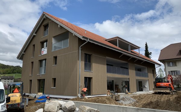 Neubau eines 6-Familienhauses an der Emmentalstrasse in Goldbach.